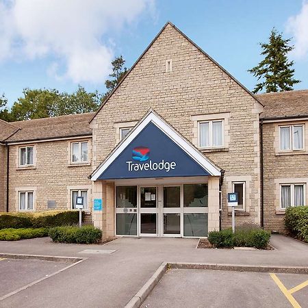 Travelodge Cirencester Εξωτερικό φωτογραφία